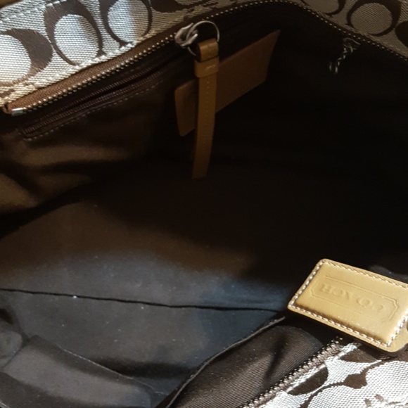 Coach large hand bag EUC - Picture 3 of 7